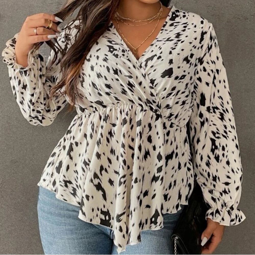 All Over Print Flounce Sleeve Peplum Blouse